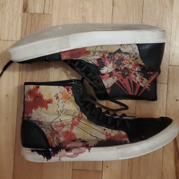 2010 vans collab shoes womens sz 10.5 - Picture 1 of 6